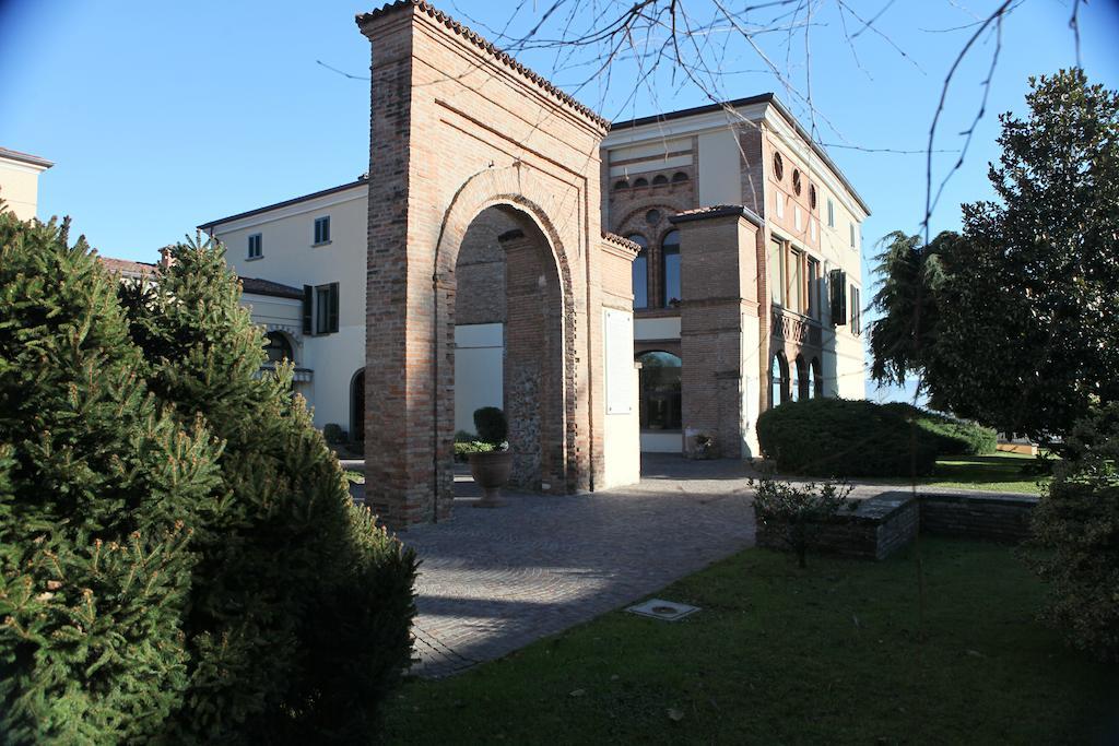 Villa Santa Maria Dell'Arco - Centro Oreb Cazzago San Martino Kültér fotó